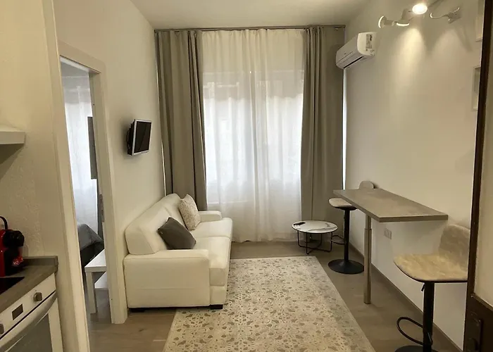 Bilocale San Giovanni Design *